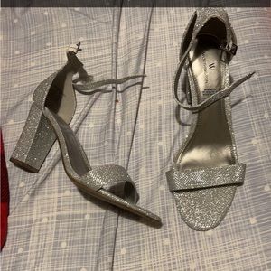Selling prom shoes